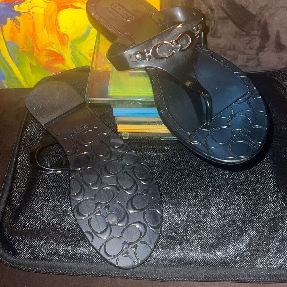 Coach sandals - Picture 3 of 3
